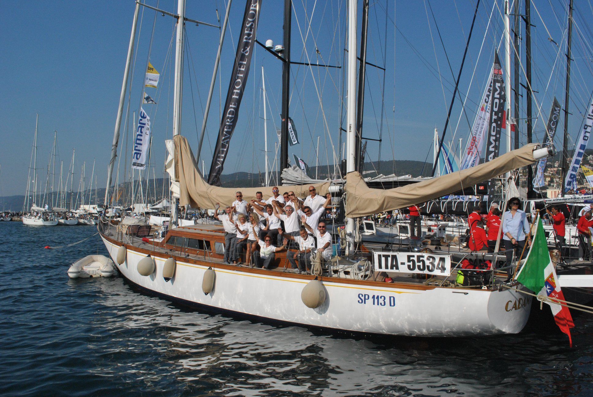 the team of Cadama onboard