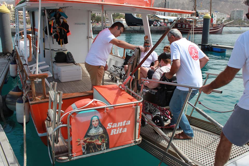 getting onboard the Santa Rita boat with a wheelchair